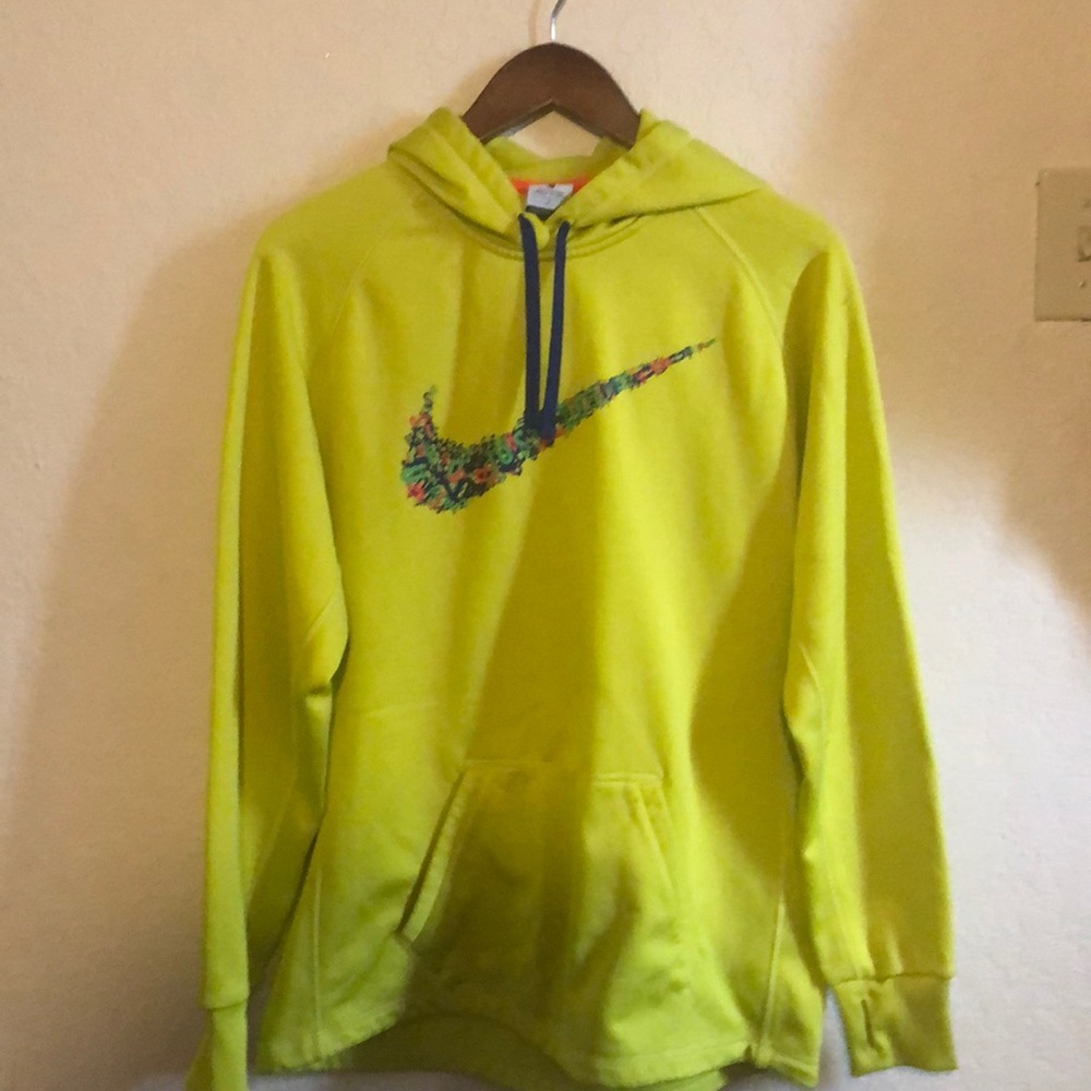 🎆 Yellow line therma-fit Nike hoodie